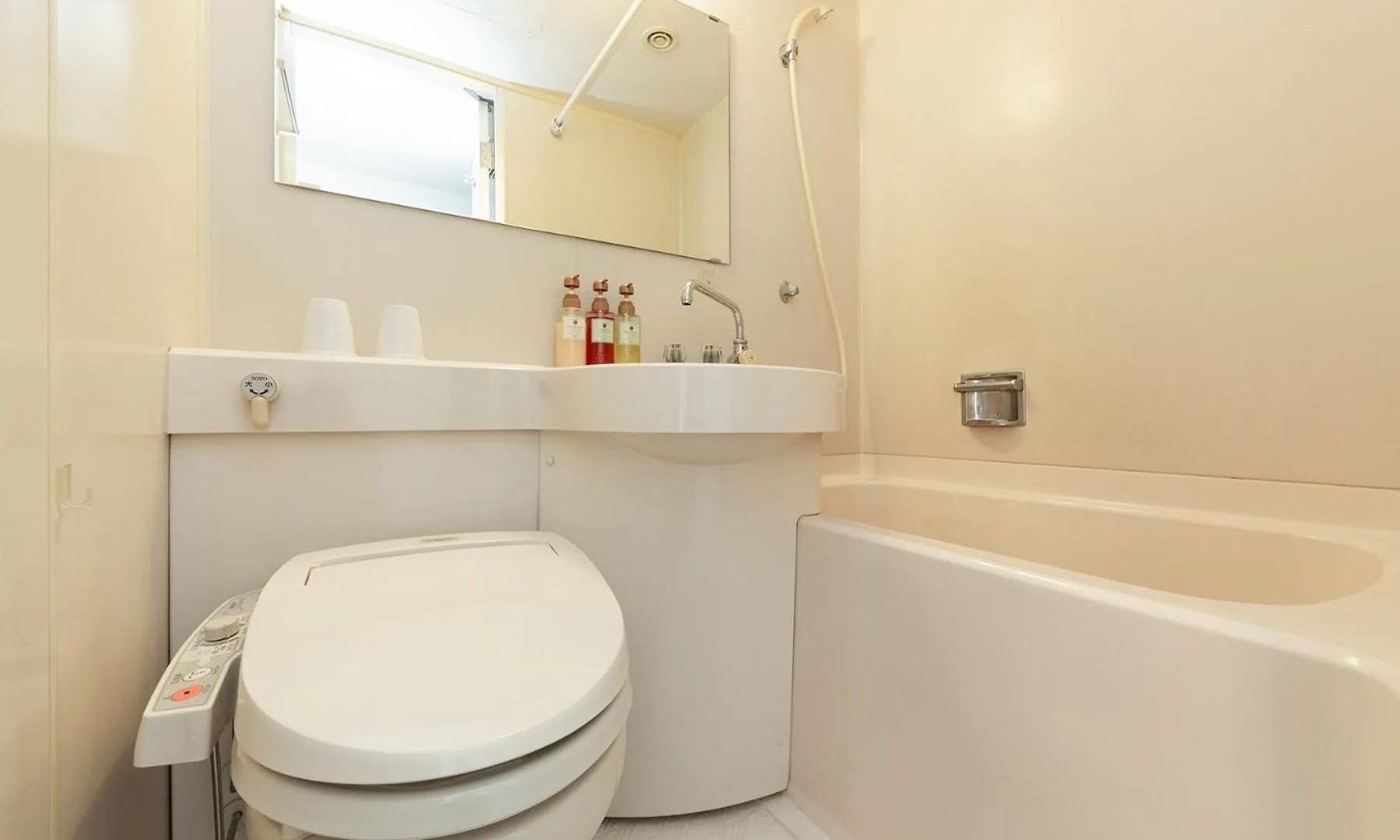 Plaza Hotel Tenjin - Vacation Stay 40086V Fukuoka